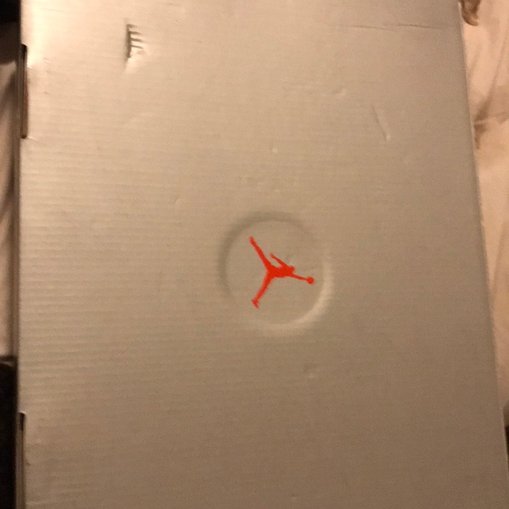 Carmelo Anthony Jordan 13s